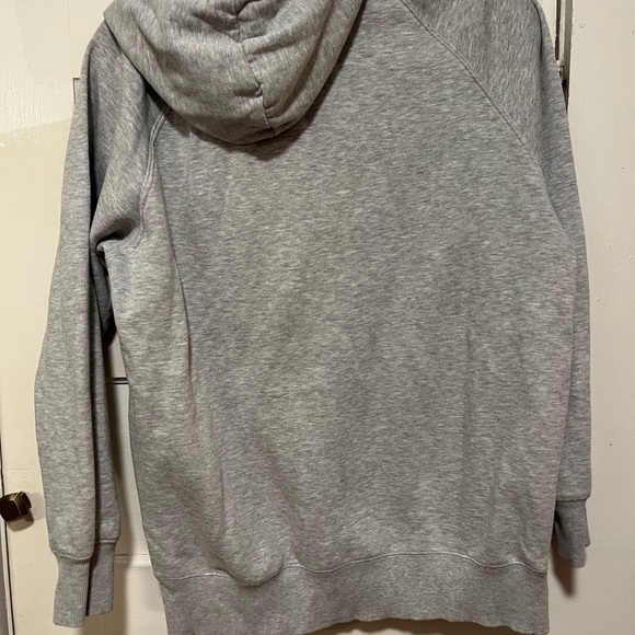 Women’s large north face hoodie - Picture 2 of 2